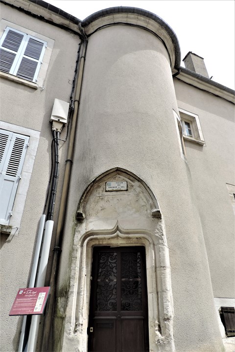 Tour du grenier à sel